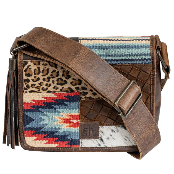 STS Ranchwear Chaynee Mountain Della Crossbody