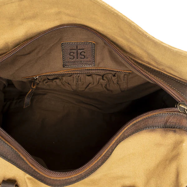 STS Ranchwear Buffalo Creek Small Duffle